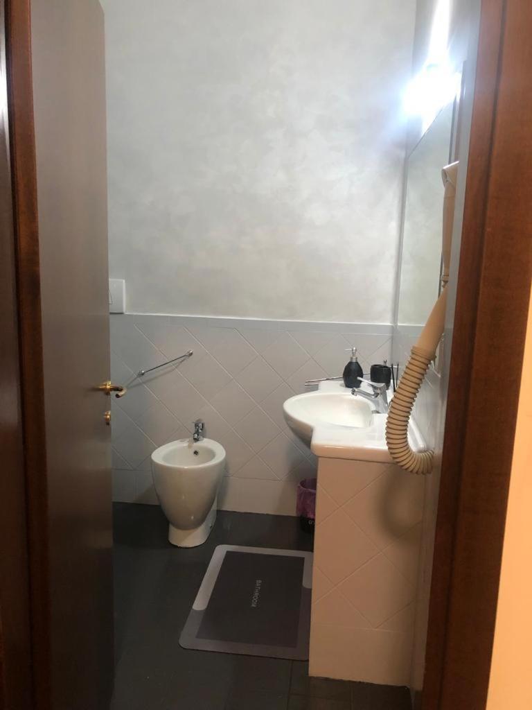 Alma Rooms Appia Rome Exterior photo
